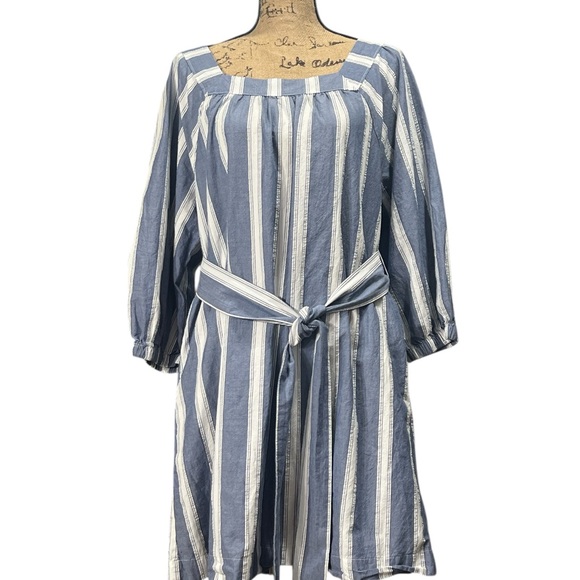 GAP Dresses & Skirts - Gap EC blue and white striped dress with a tie belt.  Size medium